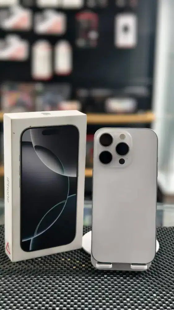 Iphone 16 Pro White Titanium 256 GB