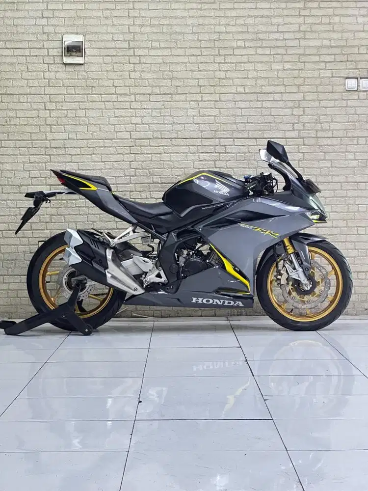 Honda CBR250RR 2017 ABS Type Tertinggi Termurah