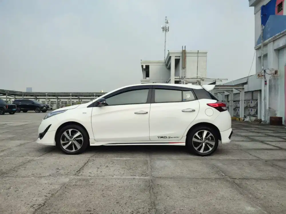 Antiq full ori low km 41 rb yaris trd 2018