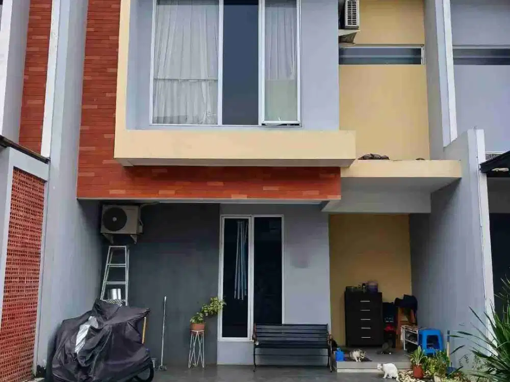 Rumah di ckuster u house bintaro jaya Ciputat