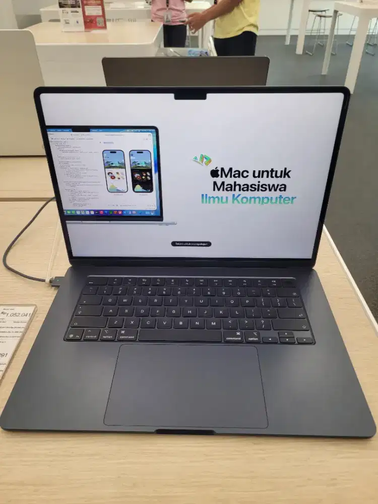 Promo MacBook Air M5 15,3 inci kredit tanpa DP tanpa biaya admin