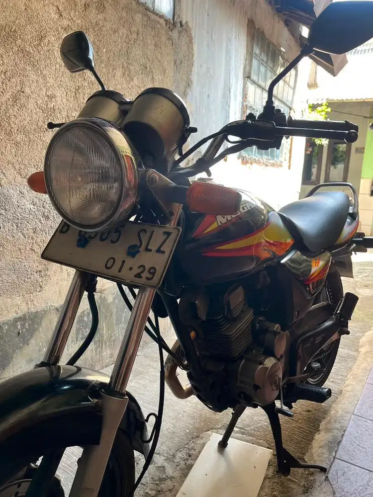 Honda MegaPro 2003 Antik