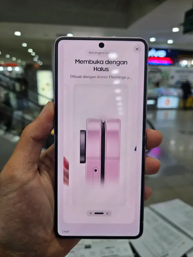SAMSUNG GALAXY ZFLIP 8 5G GARANSI RESMI SEIN