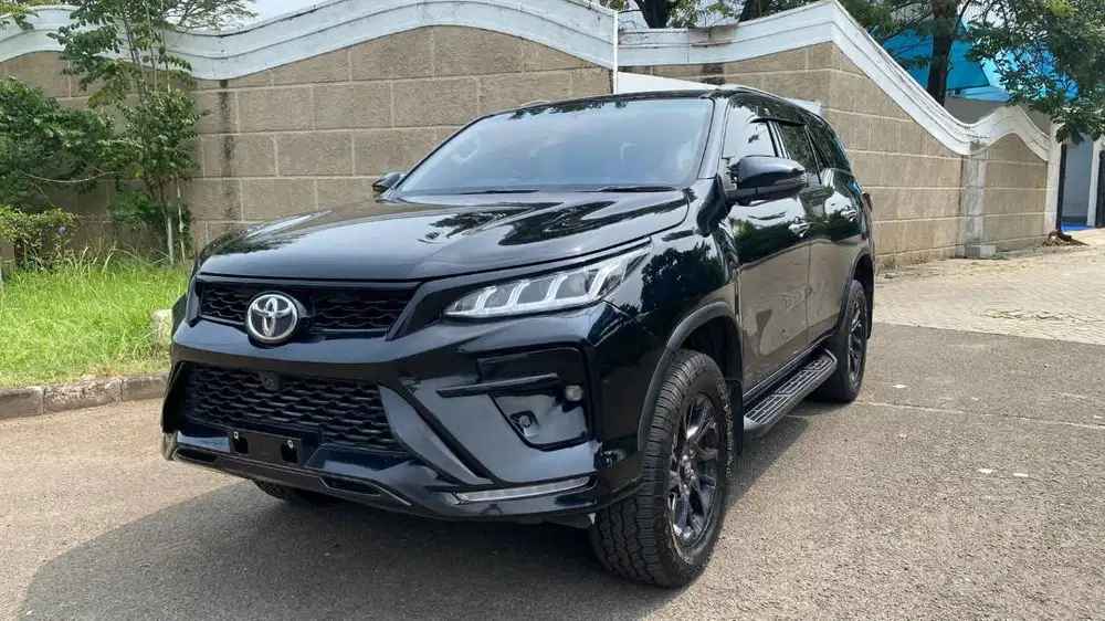 Toyota Fortuner GR 2024