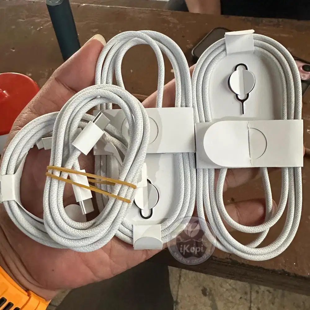 Kabel charger iPhone 17 pro max air 16 15 type C to C copotan original