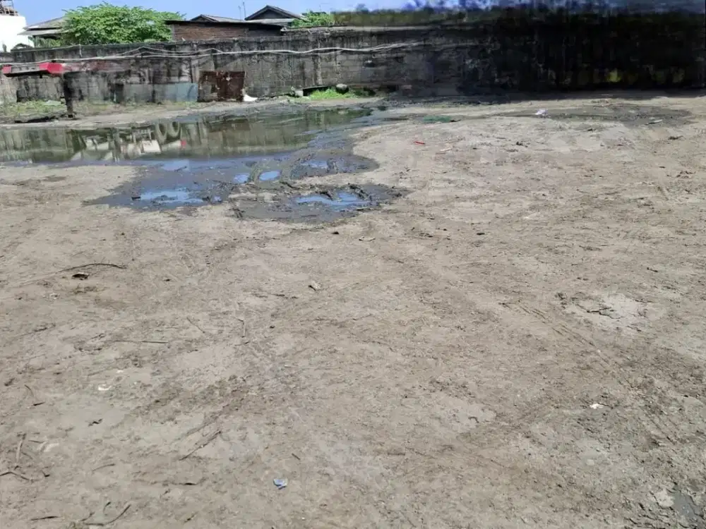 Tanah Padat siap pakai stratrgis pinggir jalan raya akses kontainer 40 feet di Cakung Cilincing Jakarta Utara