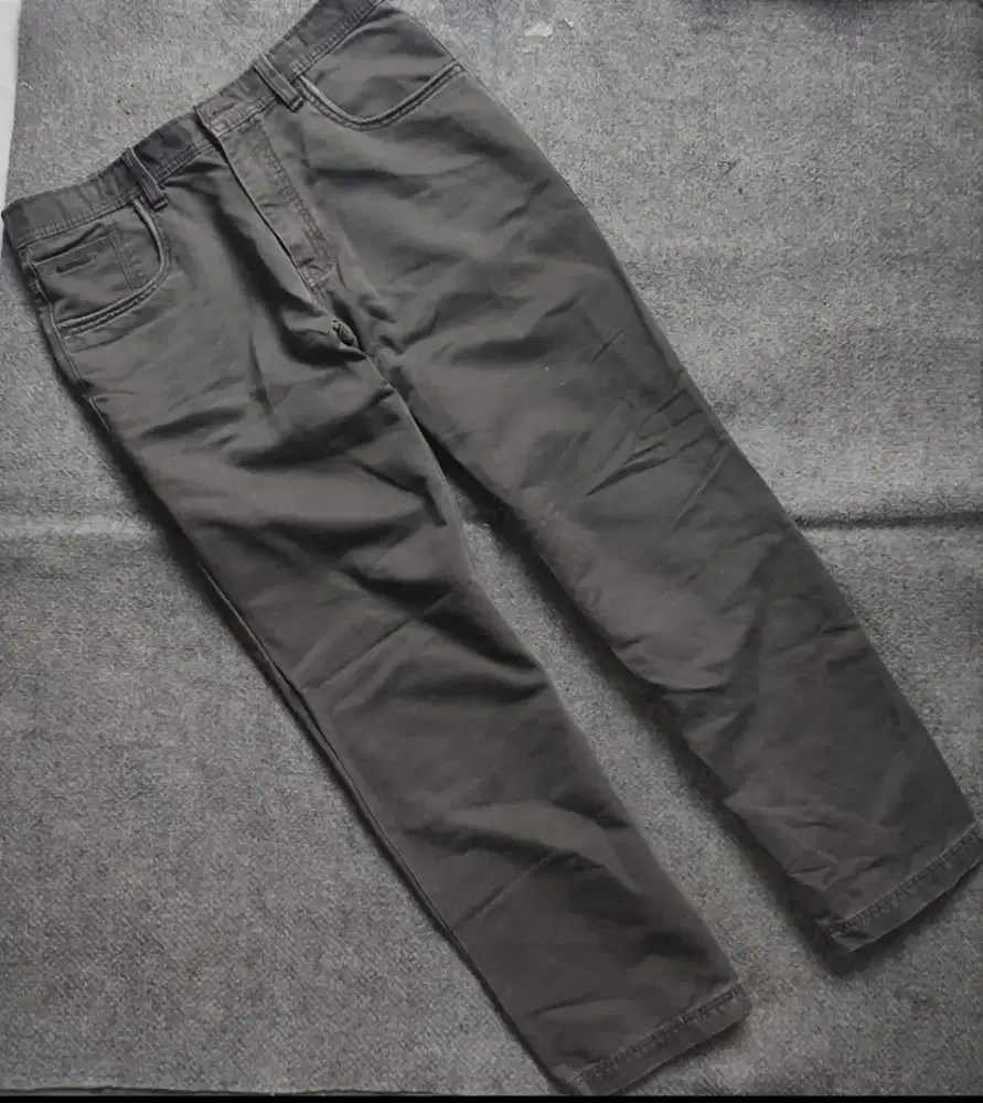 CELANA CHINOS CARDINAL ORIGINAL