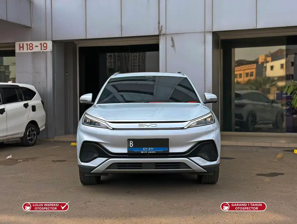 Bs TT BYD Atto 3 Superior 2024 Putih Cakep Mobil listrik second