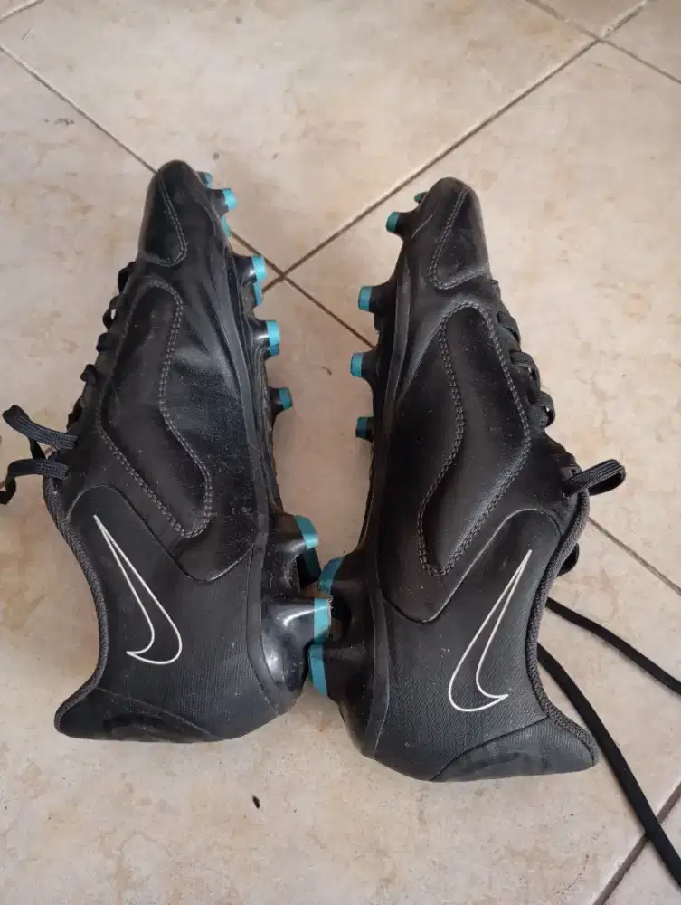 Jual sepatu Nike Tiempo