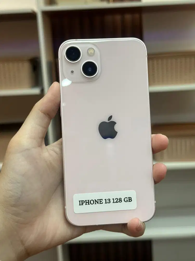 iPhone 13 128 GB INTER