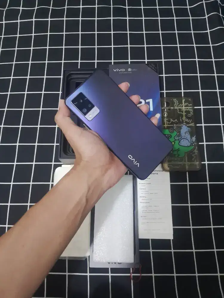 VIVO V21 5G 8/128