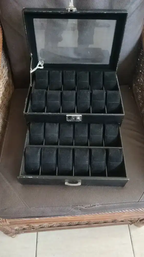 Box  24 Slot Jam Tangan 2 Tingkat