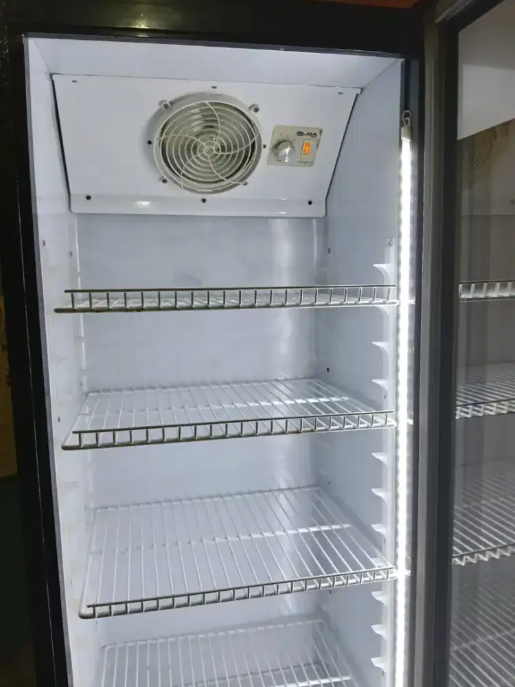 Showcase ELBA ESC 255