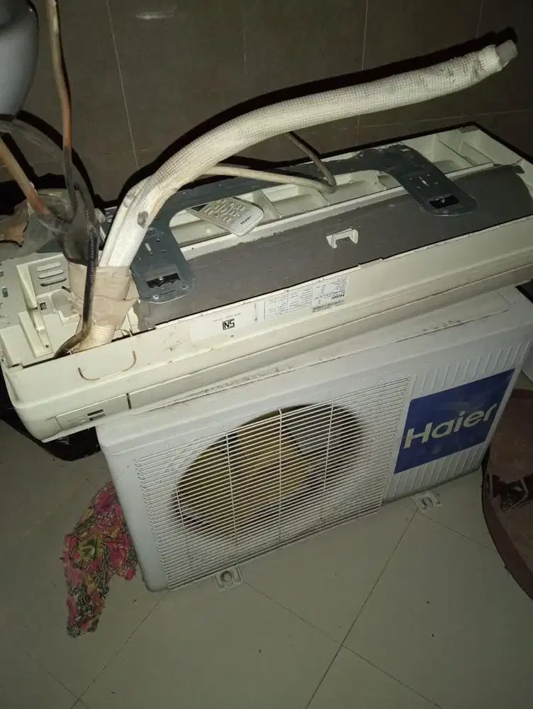 TWO 50 JUTA AC TV KASUR GITAR MEJA KURSI JATI JAM KULKAS DISPENSER DLL