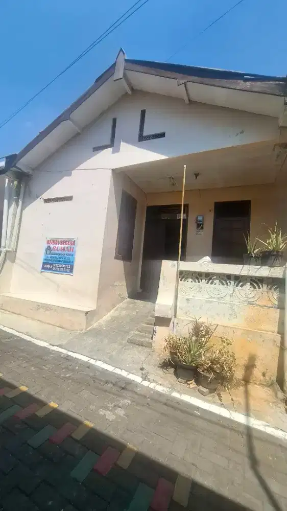 Dijual Rumah di Perumnas Banyumanik JI Meranti Barat