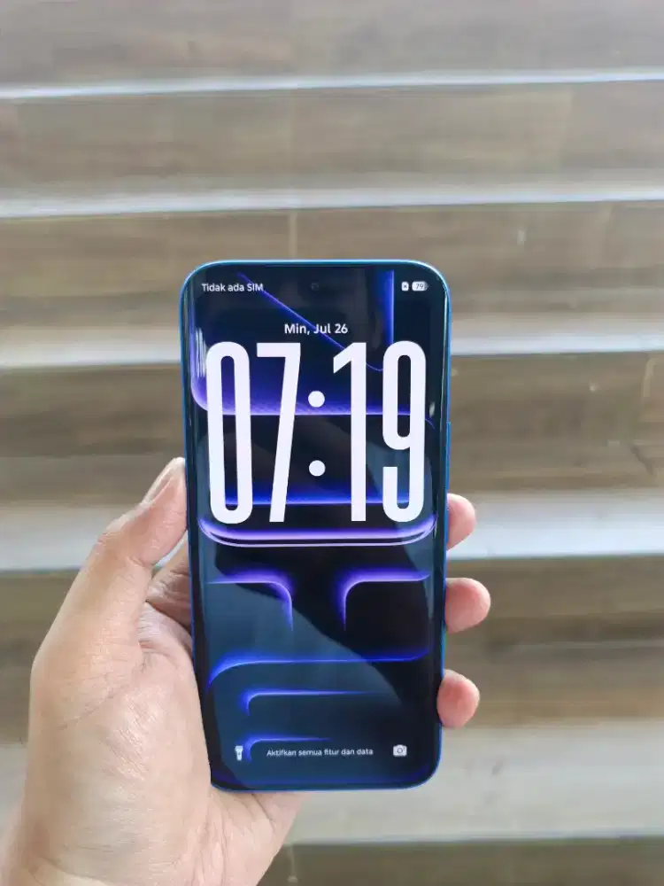 Infinix note edge 5g 8/256