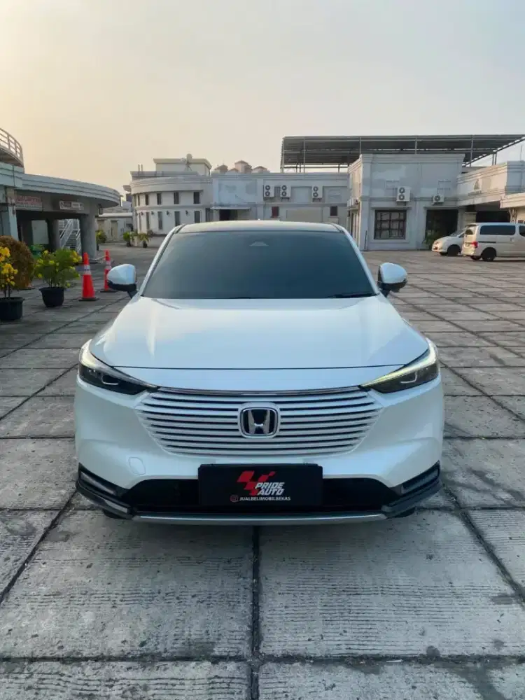 DP MENARIK HONDA HRV 1.5 SE 2022 AT