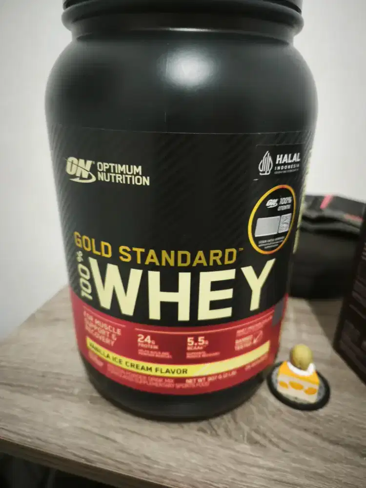Optimum Nutrition Gold Standard Whey 2 Lb Free shaker