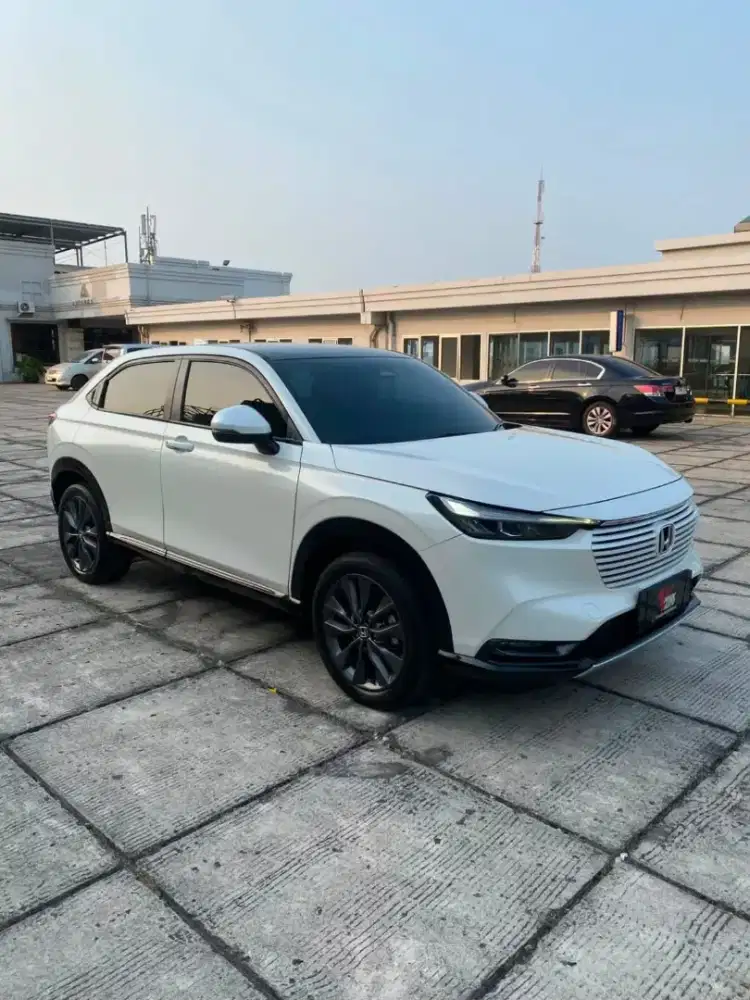 DP MENARIK HONDA HRV 1.5 SE 2022 AT