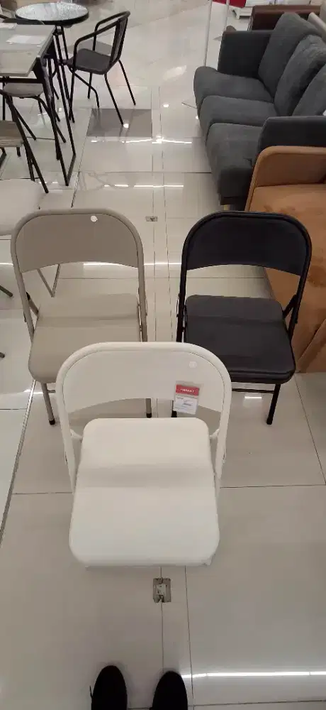 Kursi Lipat Bahan Metal