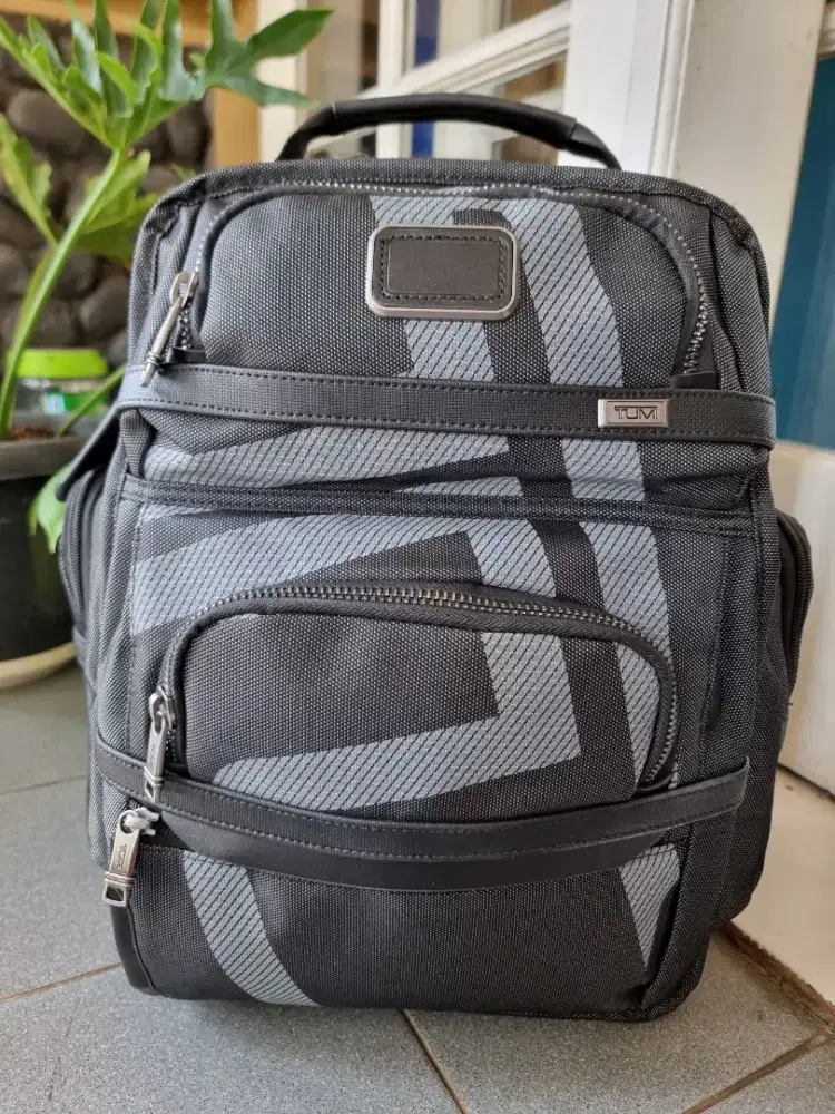 Ransel backpack brand TUMI
