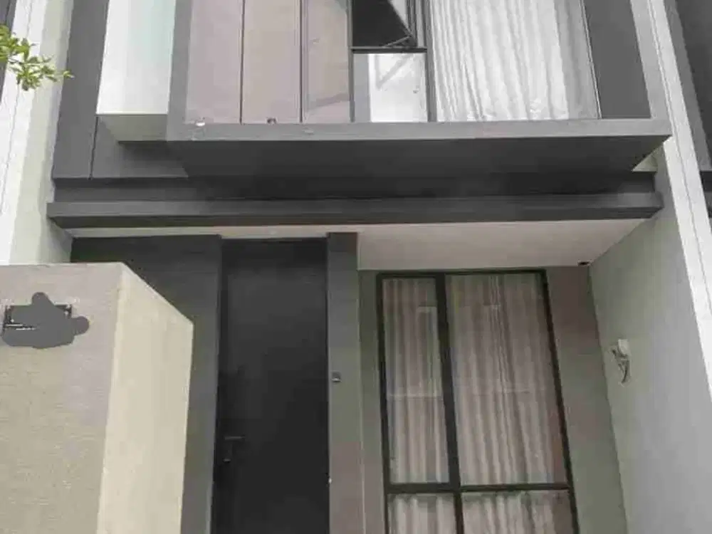 Rumah 2 Lantai Lokasi Grand Eastern Keputih Sukolilo Surabaya