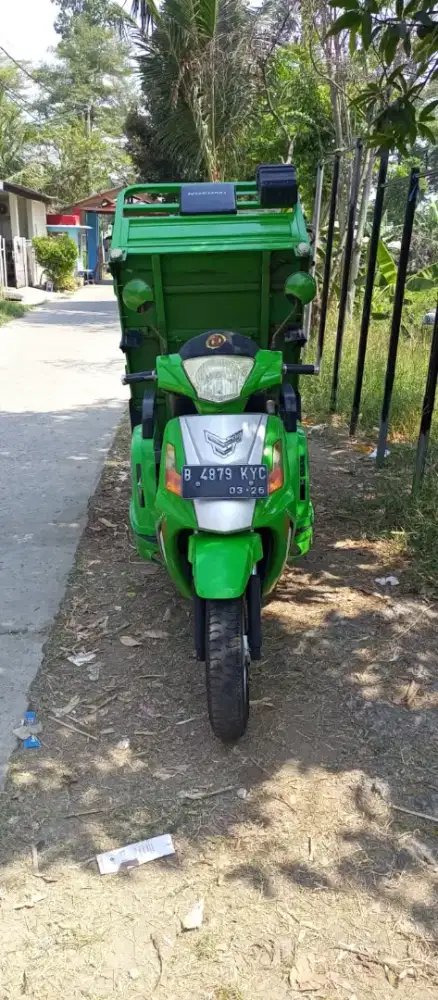Motor roda tiga viar nozomi srikandi
