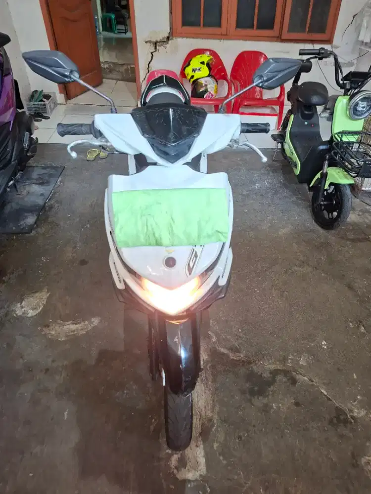 XEON GT 125 THN 2015
