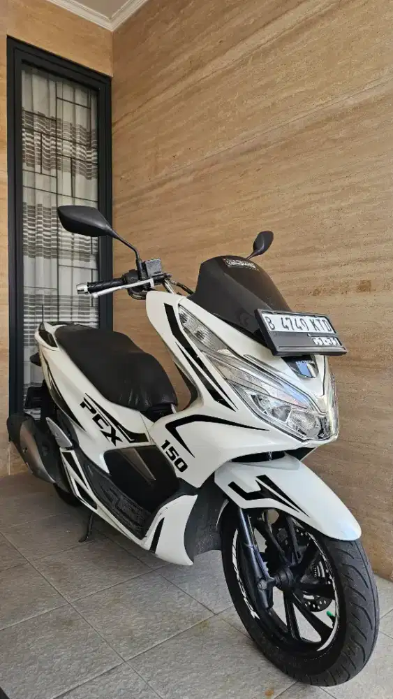 HONDA PCX 150 ABS ISS KEYLESS PAJAK HIDUP
