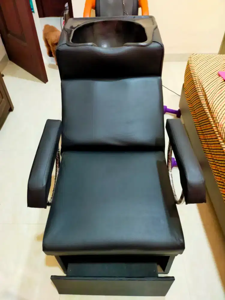 Jual kursi keramas salon