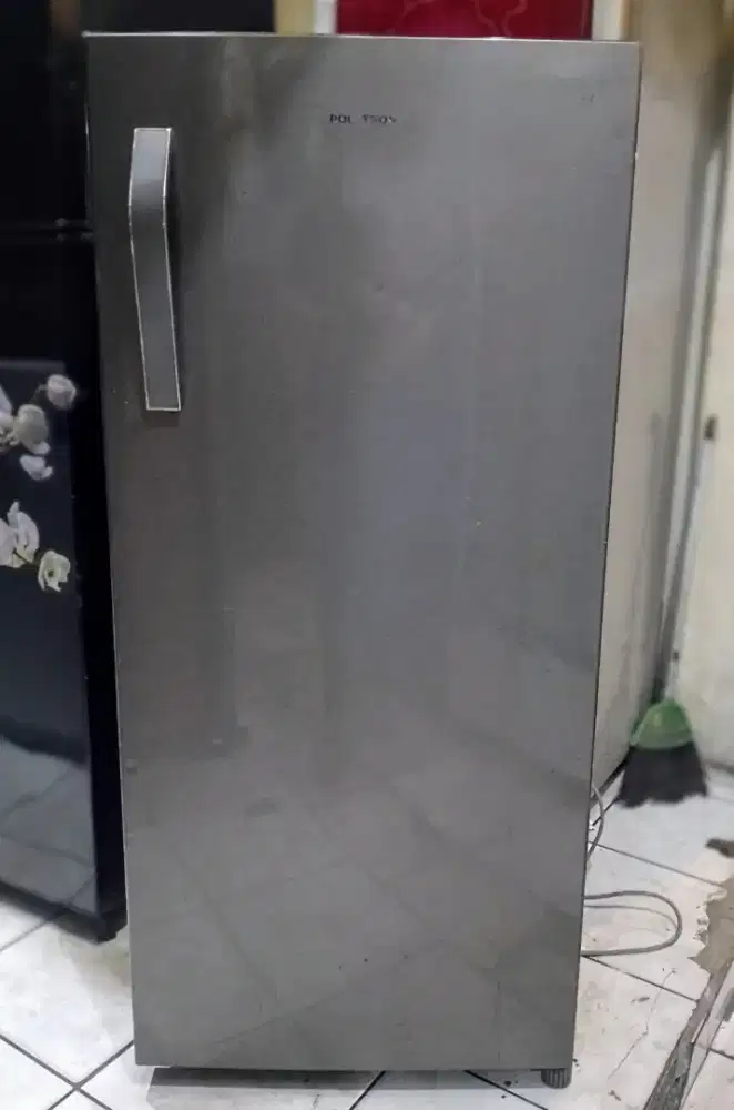 Kulkas 1 Pintu Polytron