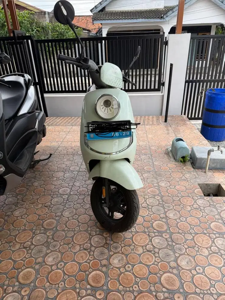 Dijual speda motor listrik Uwinfly