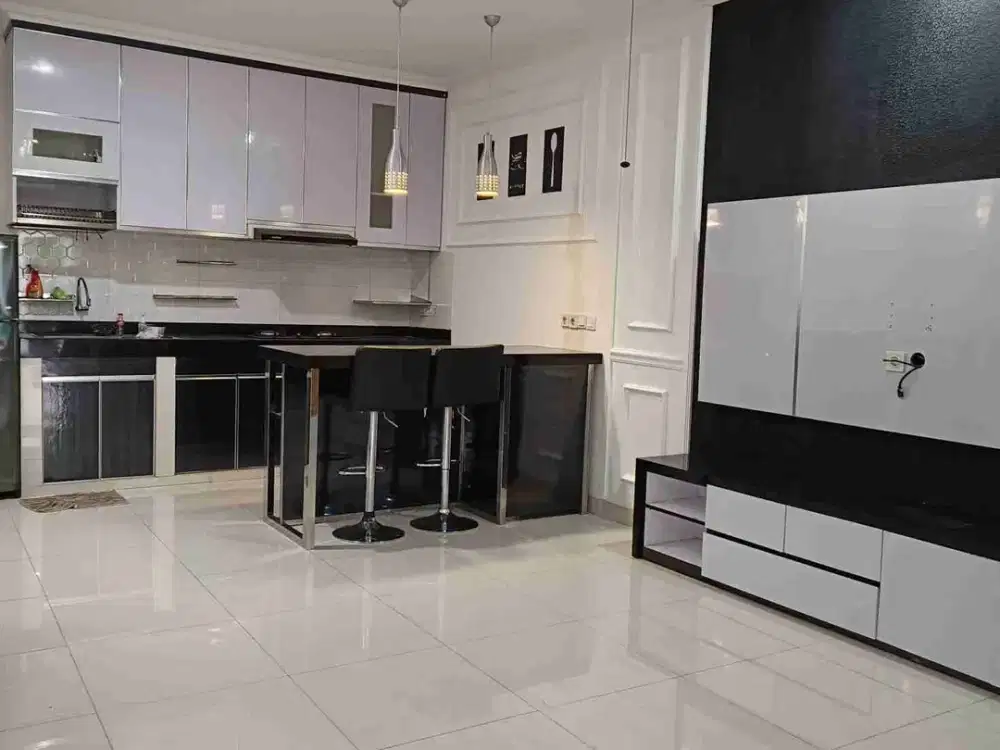Rumah Furnished Custom, Dekat Akses Tol Bandara di Banjar Wijaya Tangerang