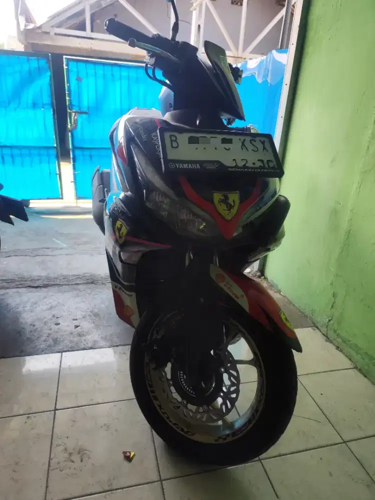 Motor Yamaha Aerox Connected ABS