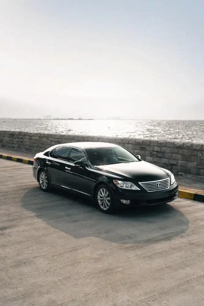 (KM 22.000!!) LS460 L Facelift, Collector Grade