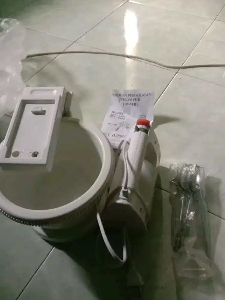 Mixer 2 fungsi duduk dan tangan