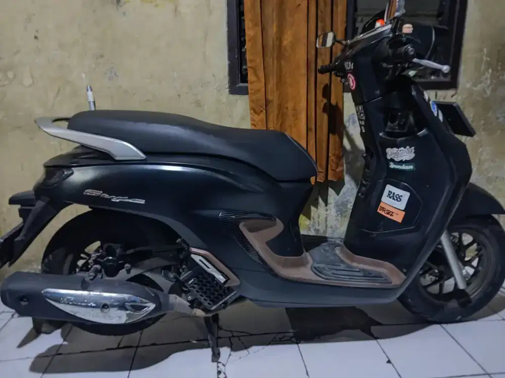 For sale stylo abs 160 nik 2024 plat 2025, KM 29rb