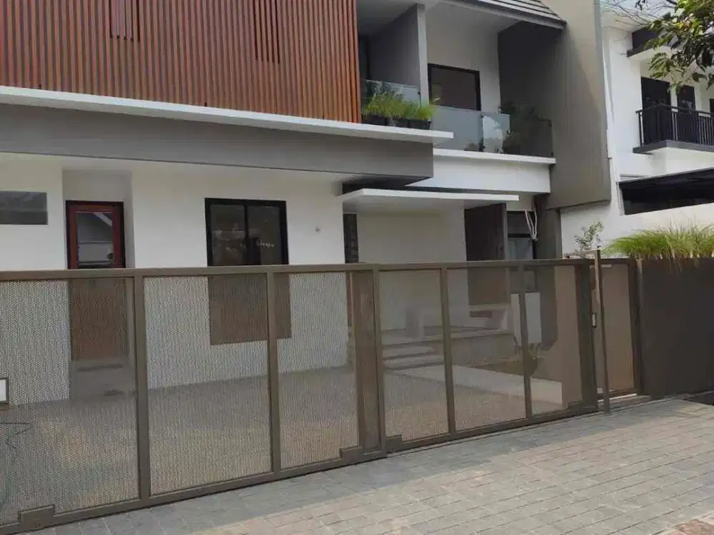 Rumah Baru Tropical Modern Giri loka BSD