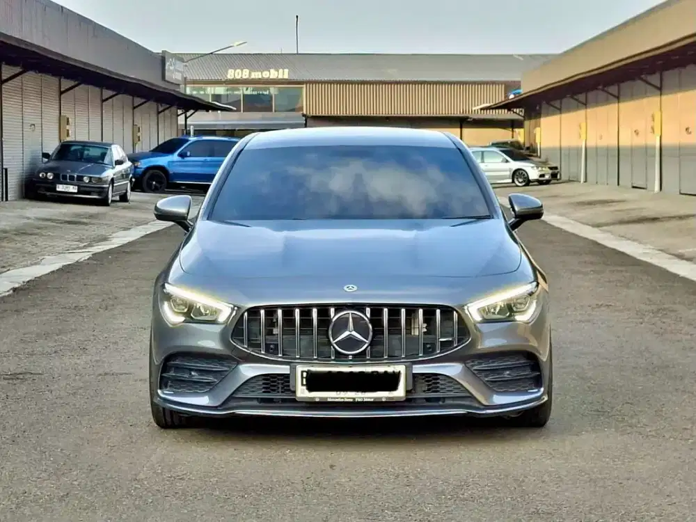 Mercedes Benz Mercy CLA200 AMG Line 2022 Low KM 35RB