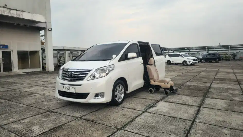Sienta Welcab / Alphard WELCAB 2014