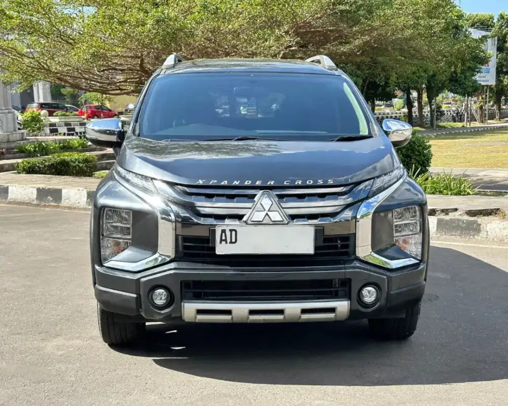 MITSUBISHI XPANDER CROSS 2020 1.5 AT GOOD CONDITION