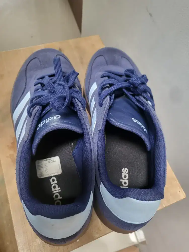 Adidas Barreda size 44 2/3