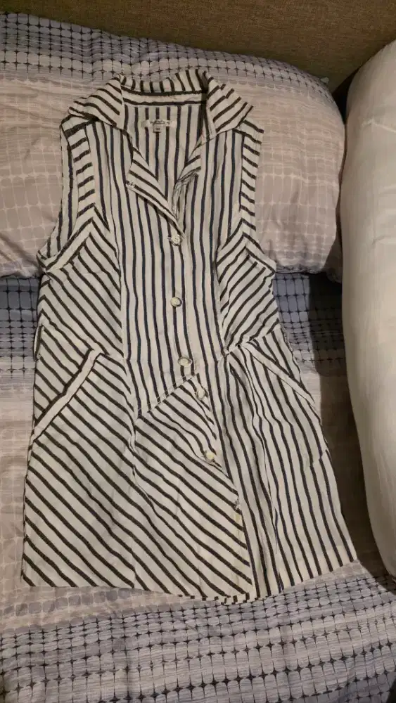 Dress garis garis