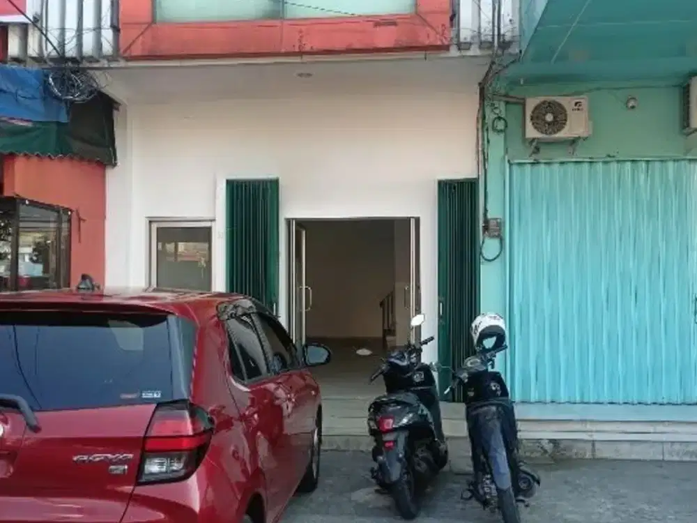 Disewakan Ruko 3 Lantai siap pakai di Mampang Pancoran,Depok, Sawangan
