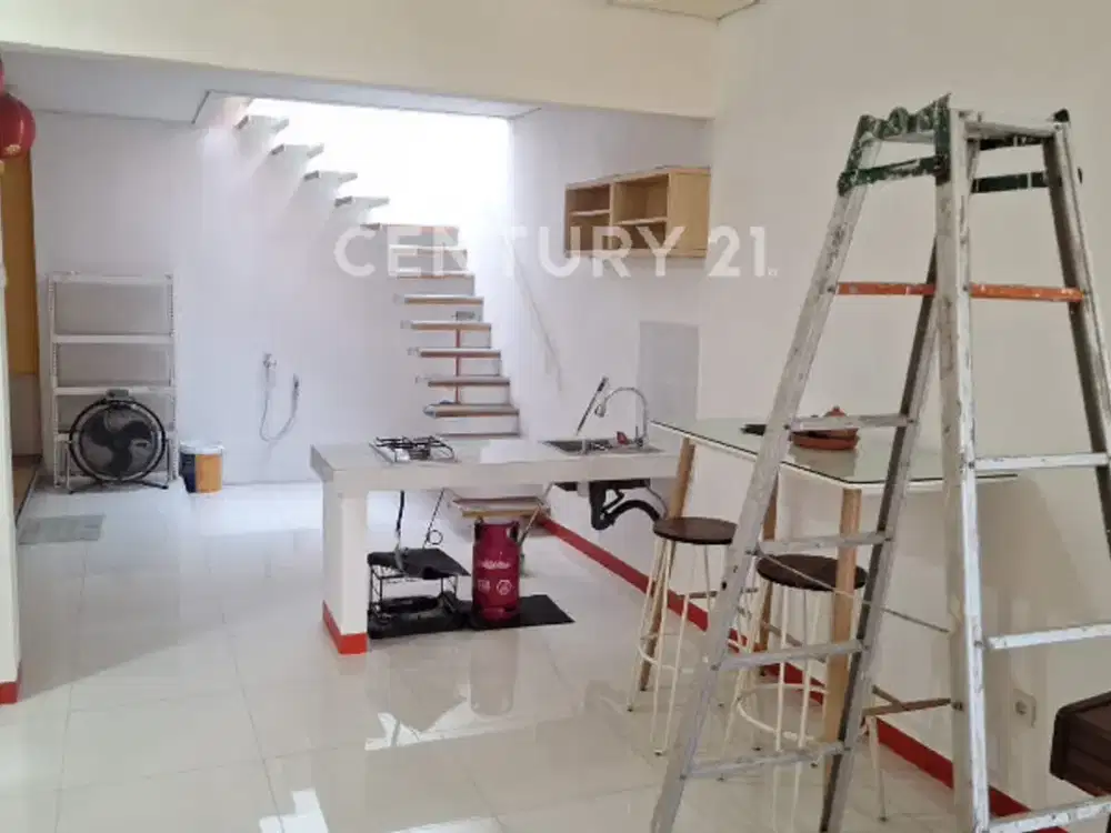 Rumah Siap Huni, Semi Furnished , Dekat Ke Kawasan Industri