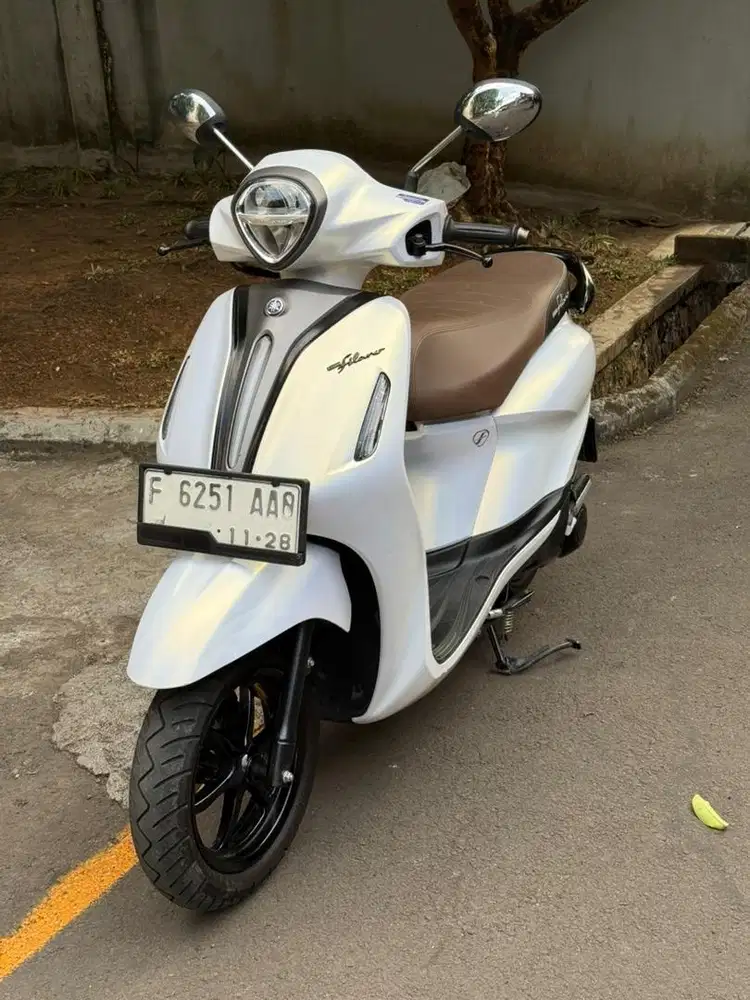 Yamaha Grand Filano 125 Thn 2023 KM 4rb Mulus 99%