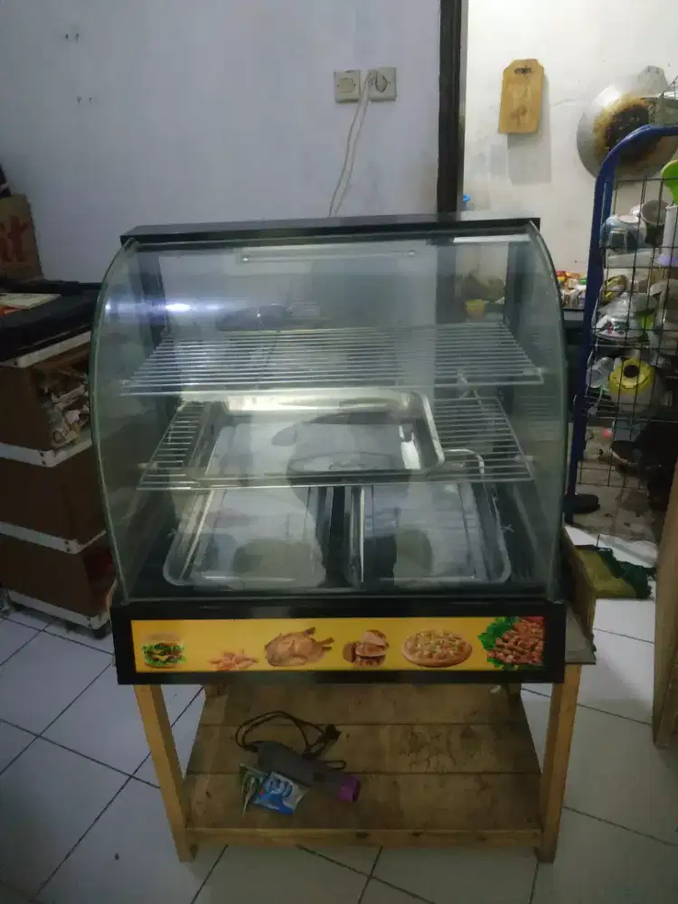 Mesin pemanas makanan