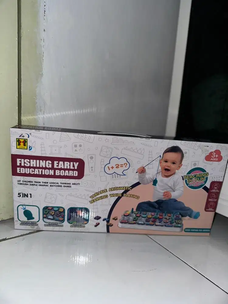 Fishing magneting boat