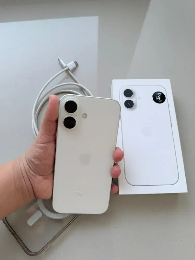 Dijual Iphone 16 White 128GB Garansi Ibox/Tam Mulus Lancar Jaya