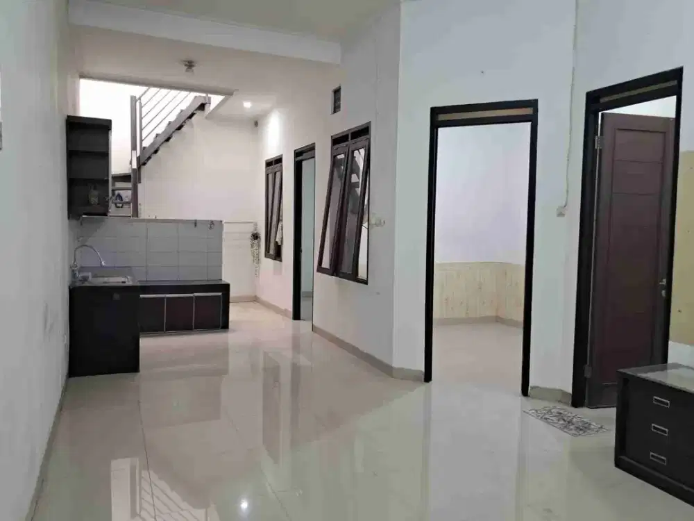 Disewakan Rumah Minimalis Khusus Tempat Tinggal Di Kompleks Batununggal Bandung